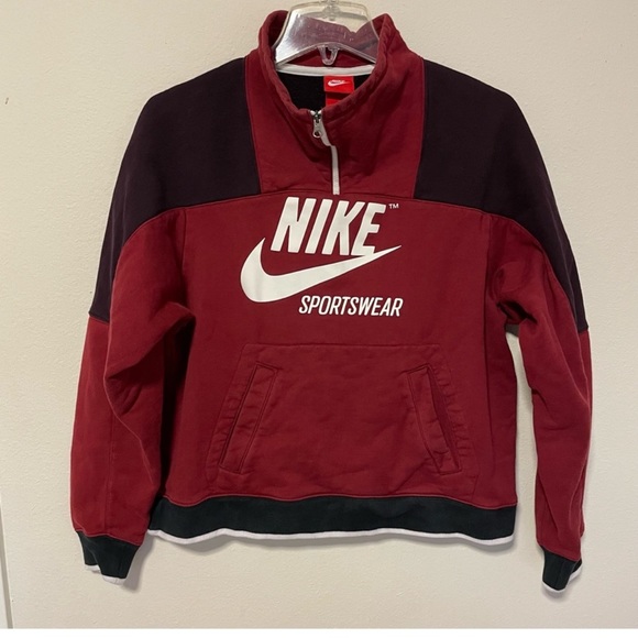 SZ. MEDIUM. BOUGHT ON HERE BUT TRYNA REPOSH. great quality just not my style - Picture 2 of 3